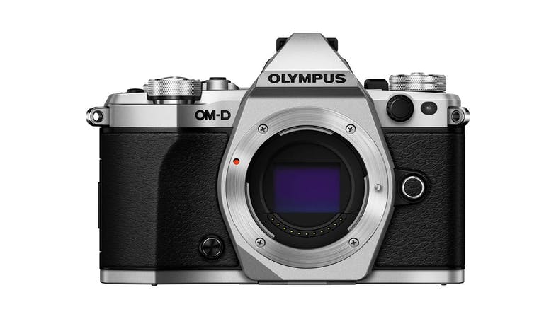 OLYMPUS OM-D E-M5 MARK II CAMERA BODY (SILVER)