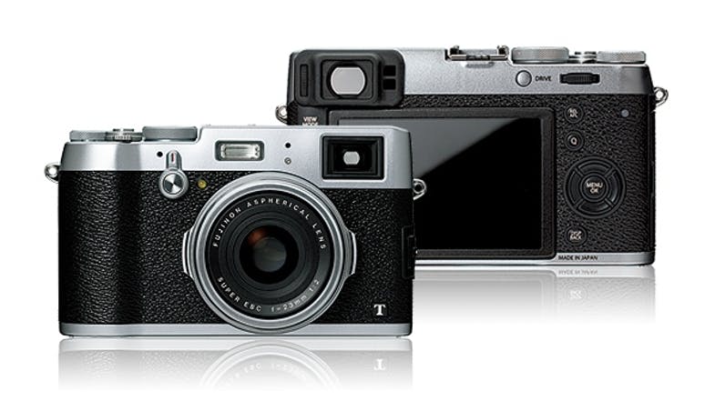 FUJIFILM X100T DIGITAL CAMERA (SILVER)
